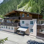 Laura Appartement *